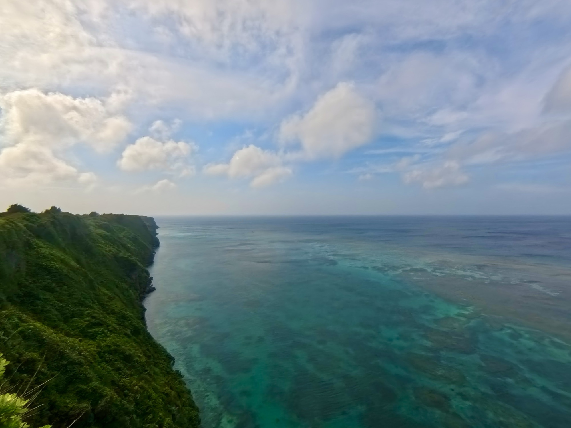 Shimoji Island: A Brilliant Natural Place Surrounded by Miyako Blue In Okinawa